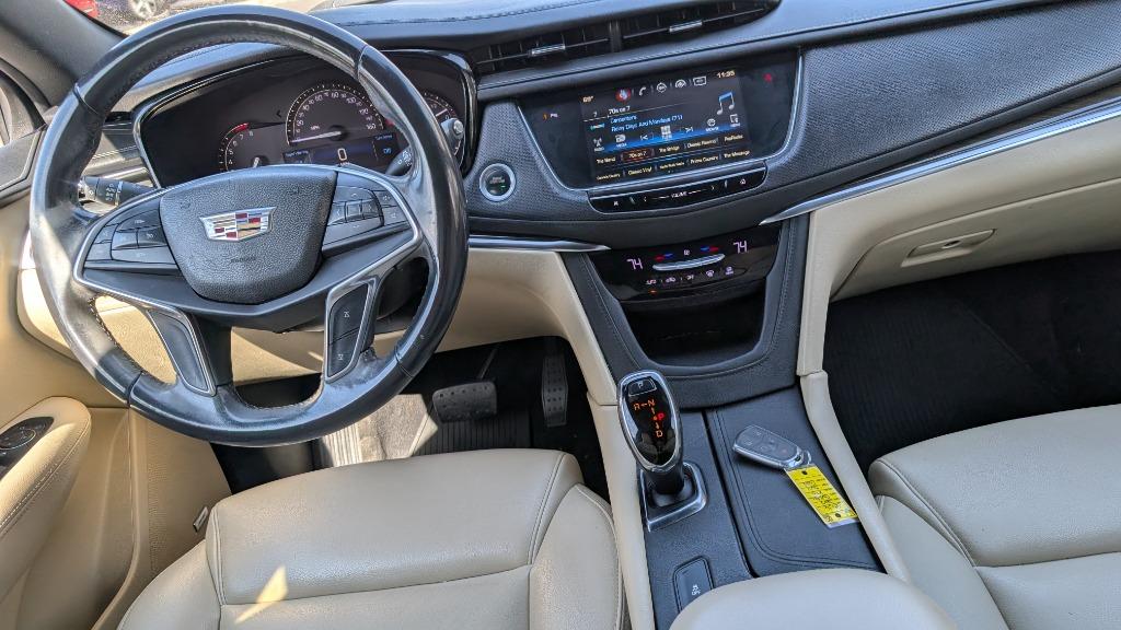 2017 Cadillac XT5 Base - Photo 23