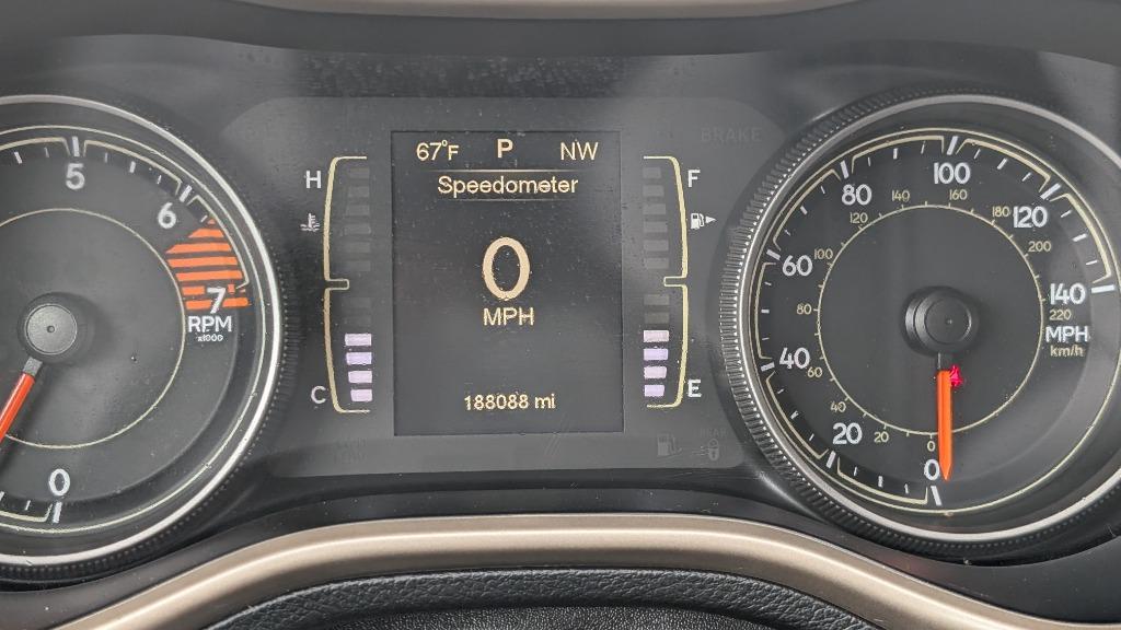 2016 Jeep Cherokee Latitude - Photo 21