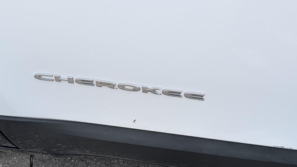 2016 Jeep Cherokee Latitude - Photo 7